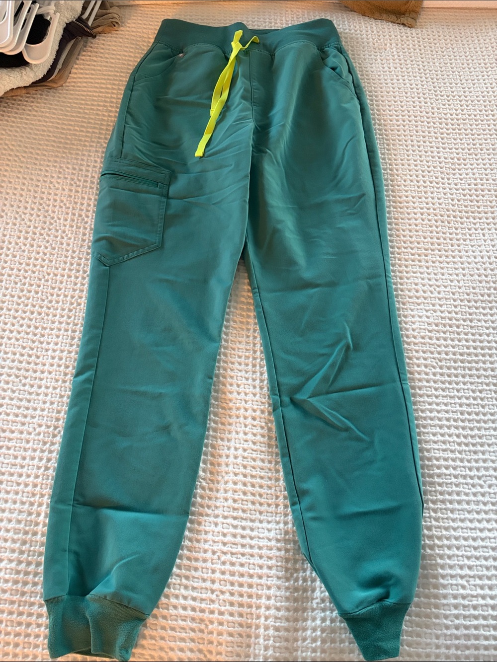 FIGS Teal Jogger Scrubs
